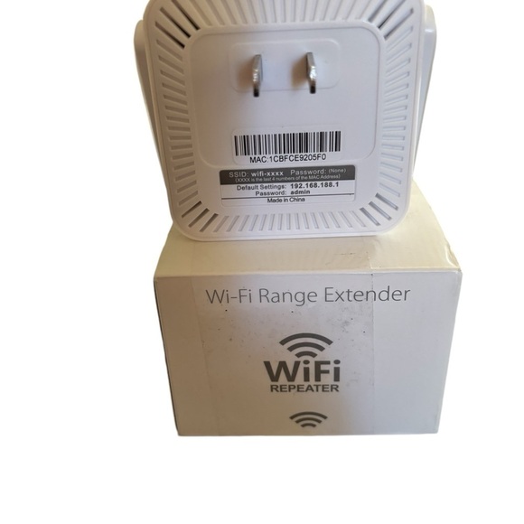 WiFi Repeater Range Extender Signal Internet Booster Internet US Plug 300MBPS - Picture 3 of 4